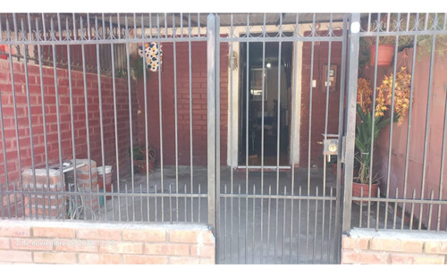 Oportunidad Venta Casa Comuna De El Bosque, 3d Y 1b Excelent