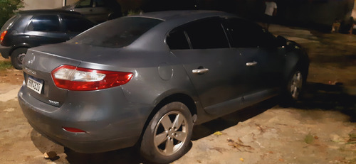 Renault Fluence 2.0 Dynamique X-tronic Hi-flex 4p