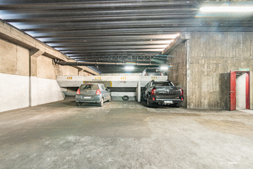 Se Vende Garage / Cochera / Estacionamiento Fijo En Centro, Próximo A Plaza Cagancha, Parking Paraguay