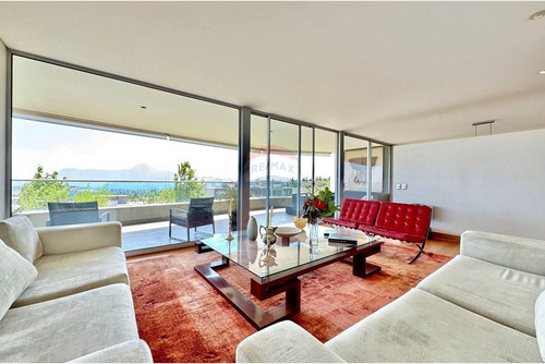 En Venta Duplex 6d 6b 3e San Carlos De Apoquindo