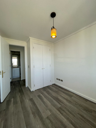 En Venta Amplio Y Hermoso Dpto. De 74 Mt2 Comuna De Ñuñoa