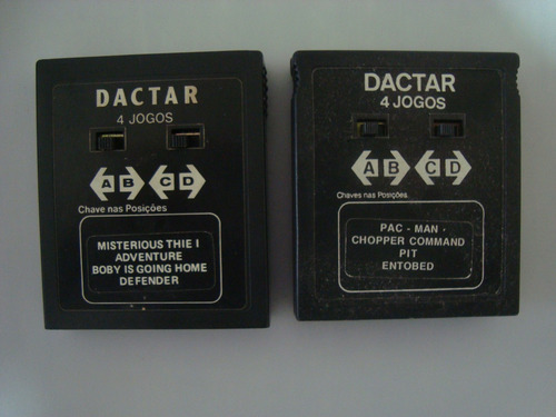 2 Cartuchos Com 8 Jogos Atari (Usado)