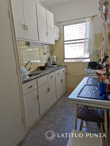 Imagen 4 de 9 de Apartamento En Península, 2 Dormitorios Y Garage