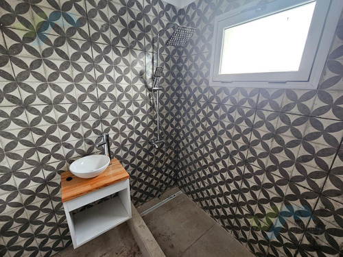Casa En Venta 4 Ambientes En Santa Lucia - Pilar Del Este