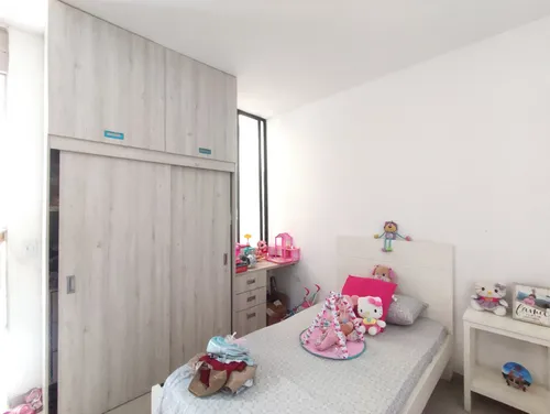 Casa En Venta En Doce De Octubre. Cod V30534