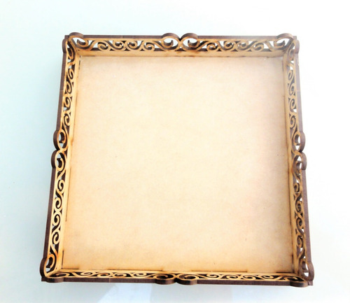 Imagen 2 de 4 de Bandeja Con Arabezcos - 17x17- X 10u Mdf / Fibrofacil