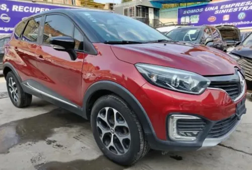 Renault Captur 2.0 Iconic At