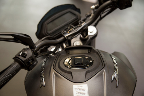 Imagen 7 de 14 de Nueva Bajaj Dominar D 400 Lidermoto Tigre