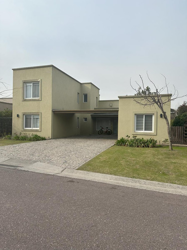 Casa En Venta En La Reserva Cardales Apto Credito!!
