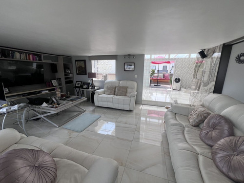Hermosa Casa En Venta - Lomas De Tecamachalco - Ubicacion Privilegiada.