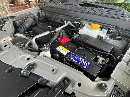 Imagen 25 de 25 de Chevrolet Captiva Diesel 2.2 Ls 2015 3 Corridas De Asientos