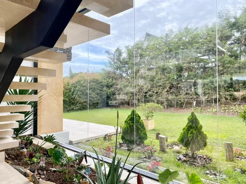 Casa En Venta En Las Palmas. Cod V11277