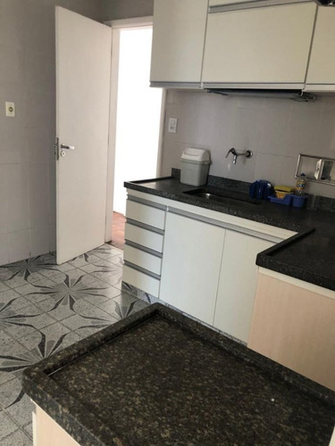 Imagem 22 de 24 de Apartamento À Venda Na Rua Gavião Peixoto, Icaraí, Niterói - Rj - Liv-22232