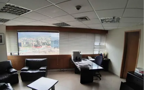 Oficina En Arriendo En Chico Norte. Cod A1035608