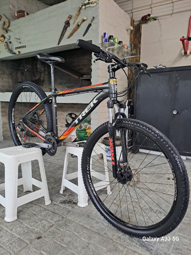 Bicicleta Trek Marlin 5