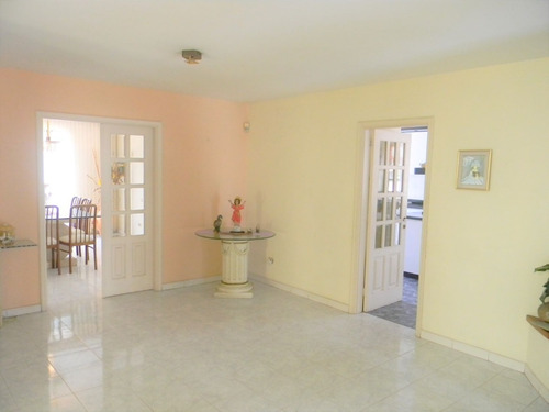 Imagen 5 de 30 de Vendo Bella Casa, 441 M2, 4h +2s, 5b +2s , 4p. Urbanización El Marques