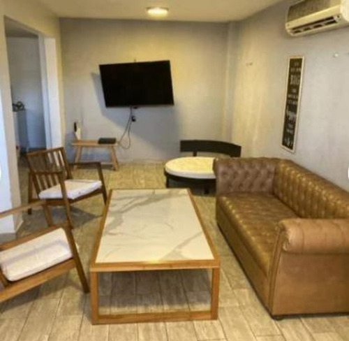 Ph En Venta - 4 Dormitorios 2 Baños - Cochera - 130mts2 - La Matanza