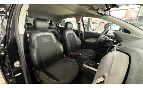 Chevrolet Onix 1.0 MPFI LT 8V FLEX 4P MANUAL