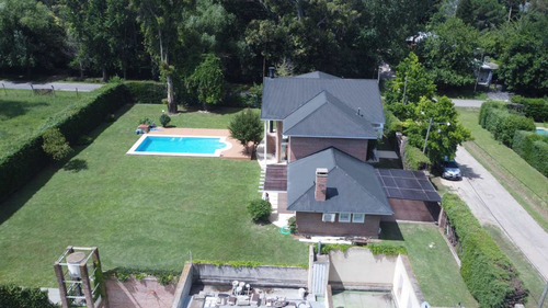 Casa A La Venta En Villa Elisa 3 Dormitorios