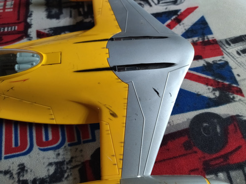 Nave Star Wars Naboo Starfighter Detalle Leer Descripción (Usado)