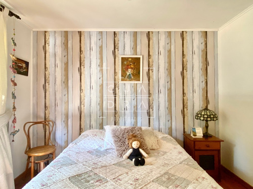 Encantadora Casa Y Parcela Lomas Del Aguila, 3d2b+dpto Invit