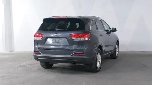 Kia Sorento 2.4 Lx At