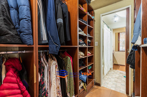 Casa A La Venta En Campos De Álvarez