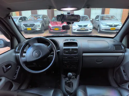 Renault Clio II 1.6 F.Ii Dynamique