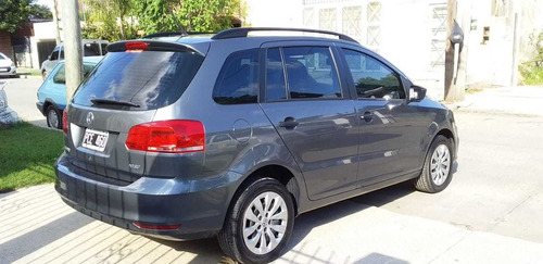 Volkswagen Suran 1.6 Comfortline 101cv 2015