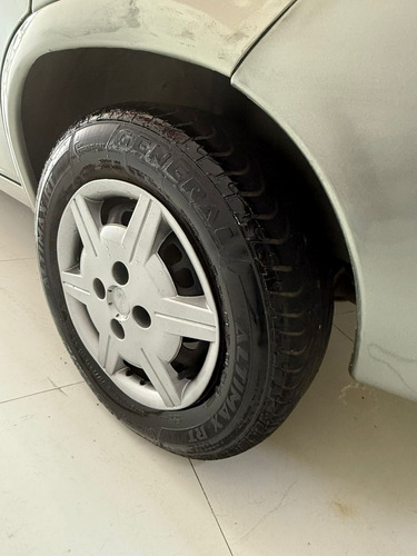 Chevrolet Corsa Classic 1.0 Spirit Flex Power 4p