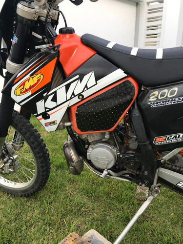 Imagen 3 de 6 de Ktm 200 Exc