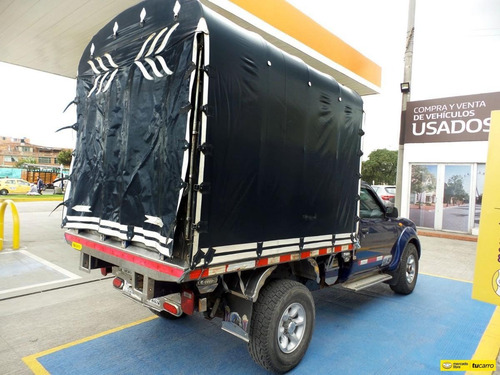 Nissan Frontier D22 Estacas