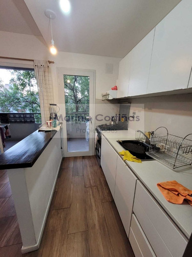 Imagen 8 de 17 de Departamento 2 Ambientes Con Balcón Al Frente, Terraza Y Parrilla.
