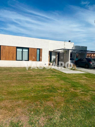 Imagen 17 de 17 de Venta De Casa 4 Ambientes En Prados Del Oeste, Moreno.