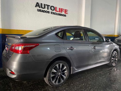 Imagen 5 de 14 de Nissan Sentra 2017 2.0 Sr