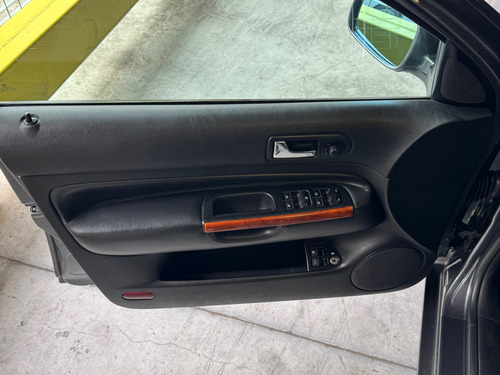 Volkswagen Bora 1.8 T Highline