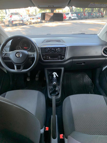 Volkswagen Up! 2018 1.0 Move Up! 75cv