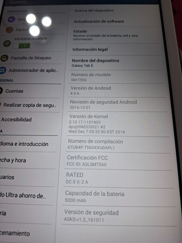 Tablet Samsung Tab E Sm-t560 9.6 Color Blanca Blanco (Usado)