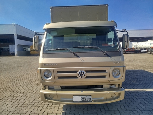 Vw 5.150 4x2 - Baú