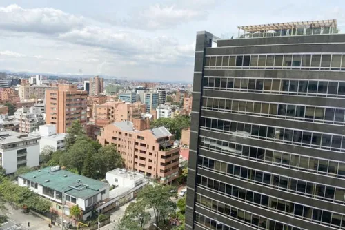 Apartamento En Arriendo En Los Rosales. Cod A3403