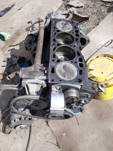 Imagen 10 de 13 de Fiat 128 Super Europa 1.5