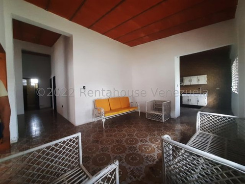 Imagen 3 de 12 de Casa En Venta En Antonio Miguel Martinez, San Juan De Los Morros 23-11758 / 0424-3392775