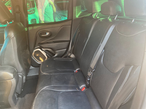Imagem 3 de 8 de Jeep Renegade Sport Aut 2016/2017