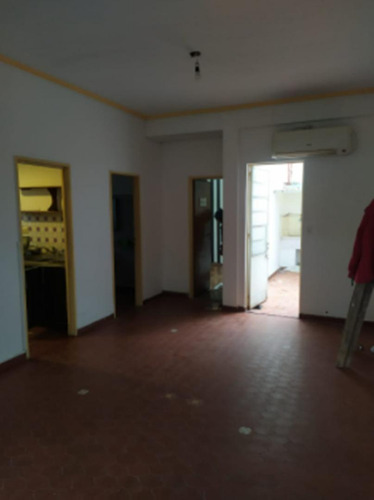 Imagen 14 de 16 de Casa En Alquiler Castelar