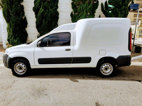 Imagem 11 de 14 de Fiat Fiorino 1.4 Hard Working Flex Branca Completa 2020