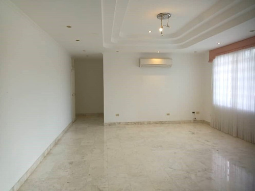Imagen 17 de 27 de Casa Amplia Ubicada En Urbanización Chilemex, Puerto Ordaz