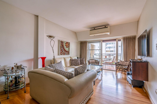 Excelente Semipiso - Venta - 4 Ambientes - Balcon - Frente - Cochera - Belgrano