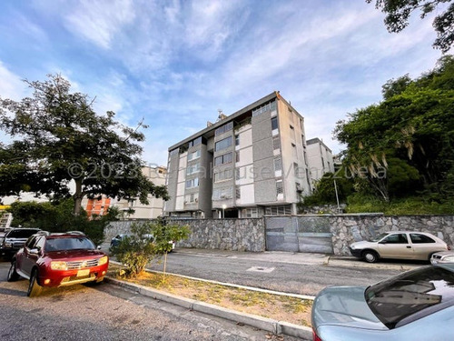 Venta De Precioso Apartamento En Cumbres De Curumo