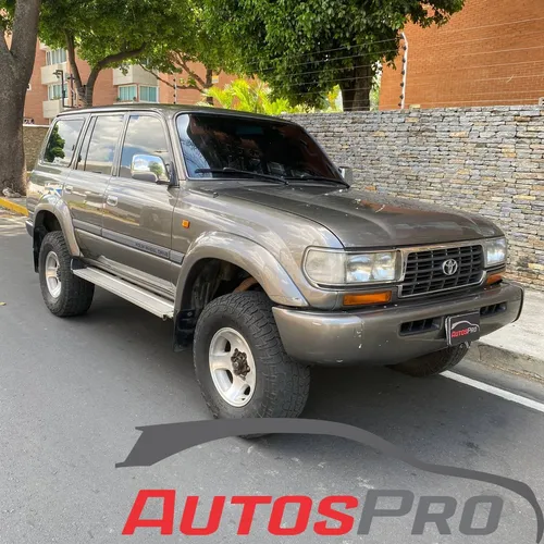 Toyota Land Cruiser Burbuja