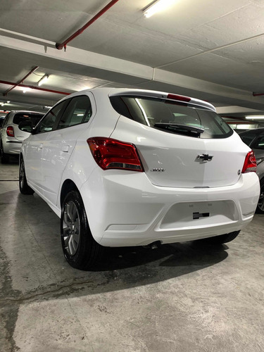 Chevrolet Onix 2021 1.4 Black Edition 1.4 Sepautos